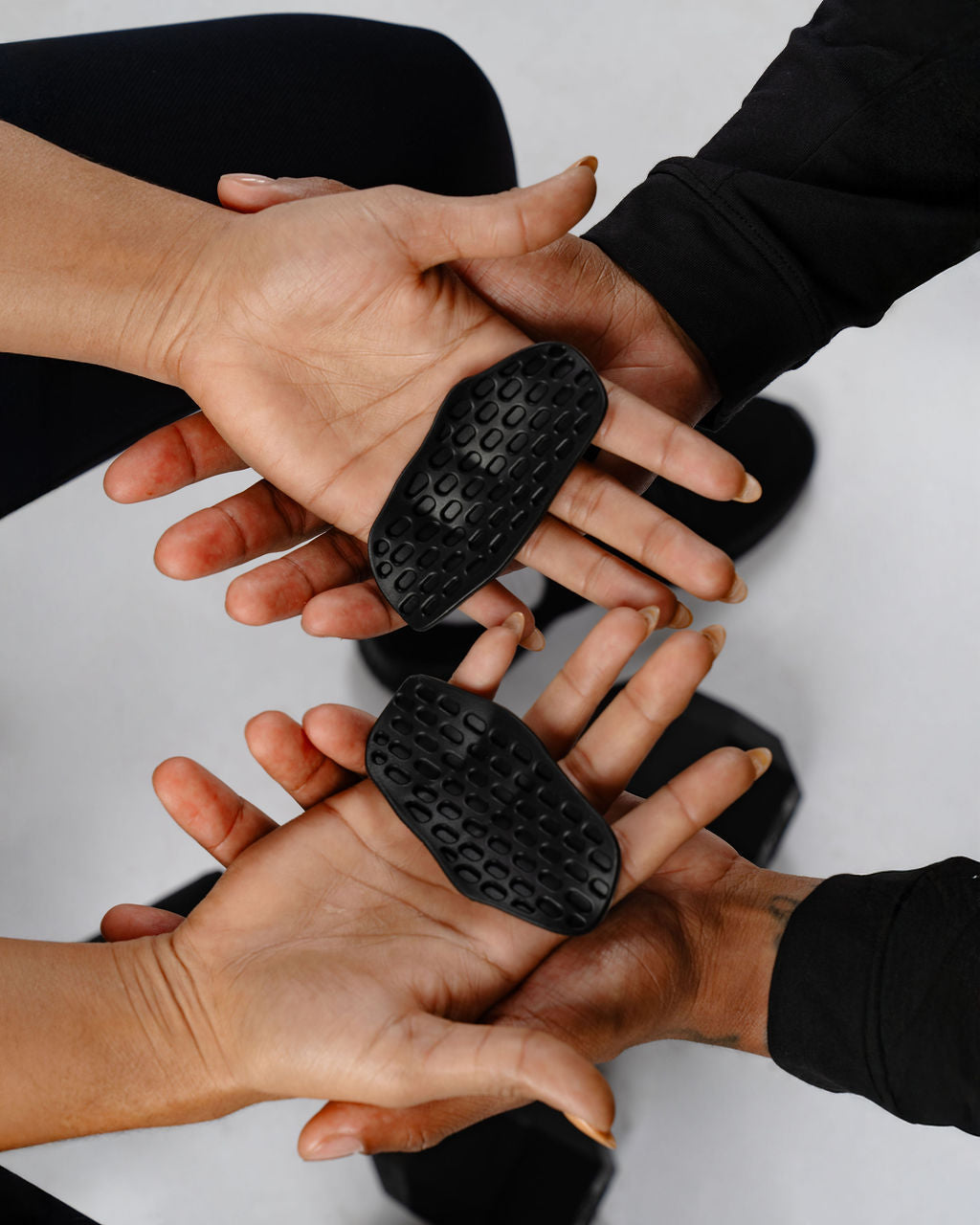 Do Women Really Need Workout Gloves for the Gym? Let's break it down.